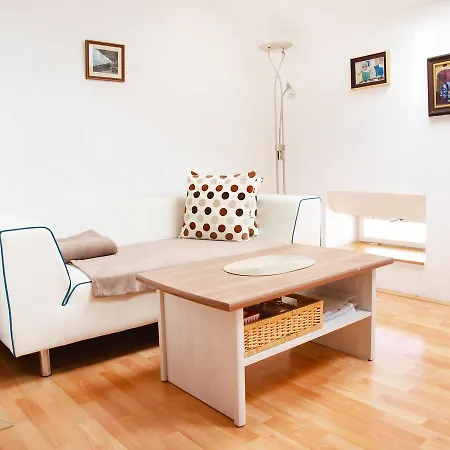 Apartment Center Prague