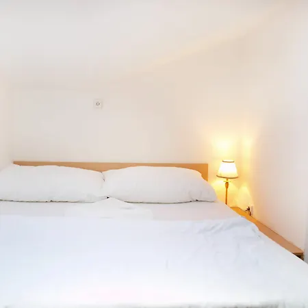Apartment Center